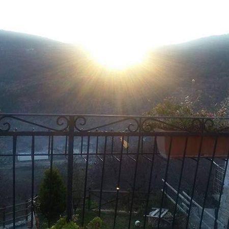Notti magiche Bed and Breakfast Castelvecchio Calvisio Esterno foto