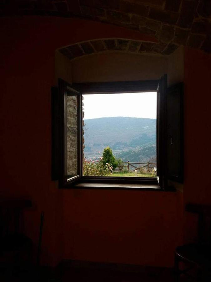 Notti magiche Bed and Breakfast Castelvecchio Calvisio Esterno foto